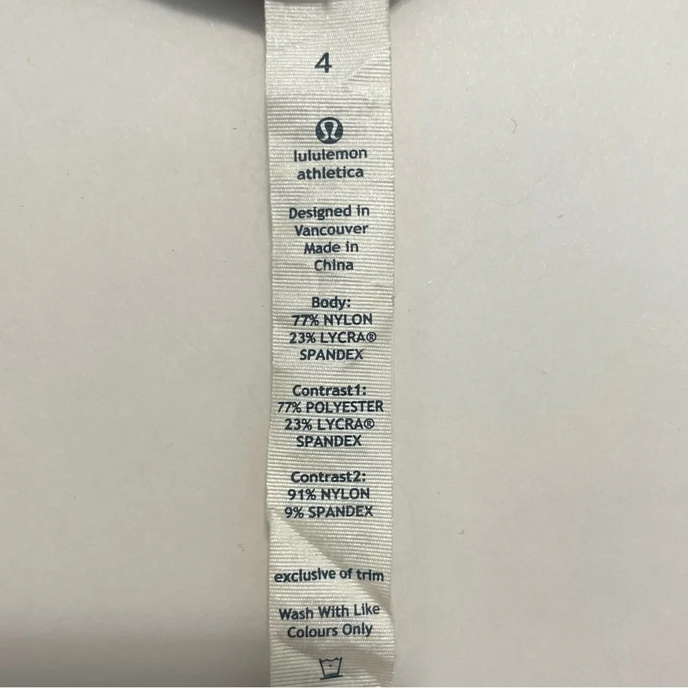Lululemon Up The Pace Cropped Women’s Leggings Black and Green Size 4